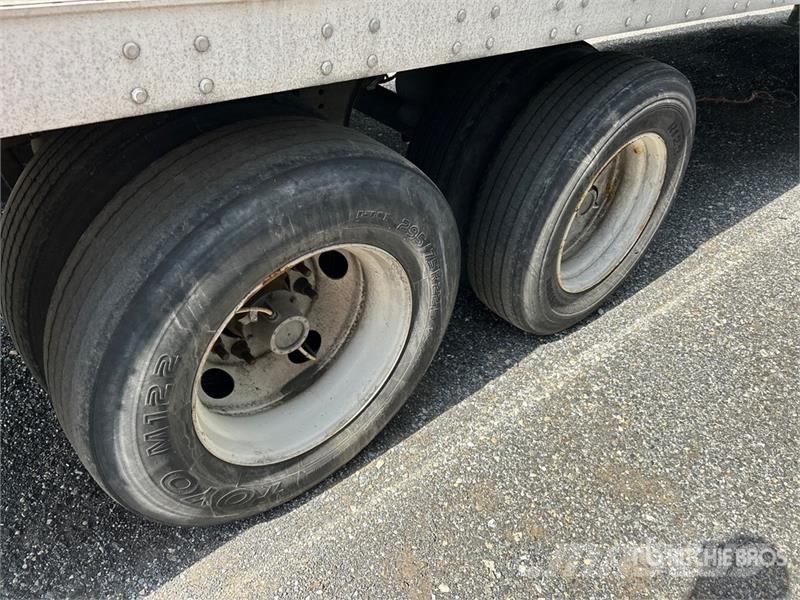 Great Dane CCC-3314-21053 53 ft x 102 in T/A Van Trailer Причепи-фургони