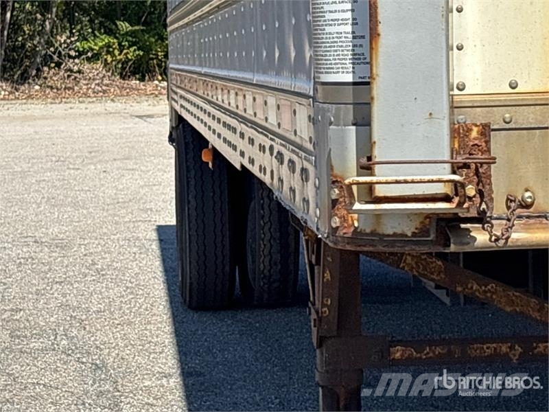 Great Dane ECL-1112-12028 28 ft x 102 in S/A Refrigerated Tra Frysetrailer Semi