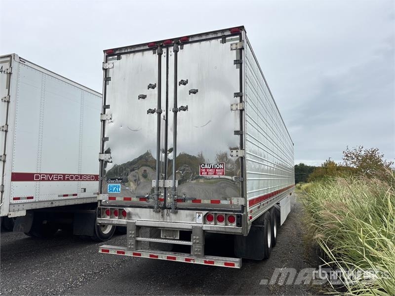 Great Dane SUP-1114-31053 53 ft x 102 in T/A Refrigerated Tra Piekabes ar temperatūras kontroli