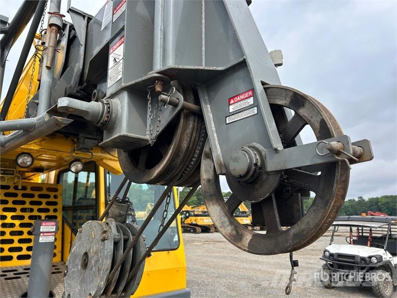 Grove TMS750B Roomikkraanad