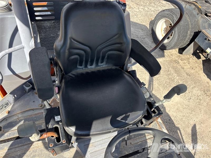 Hamm HD110VVHF مداحل ثنائية الاسطوانة