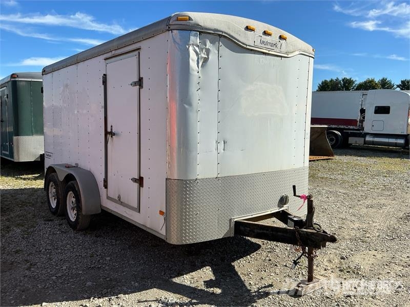 Haulmark 14 ft T/A Enclosed Trailer Причепи-фургони