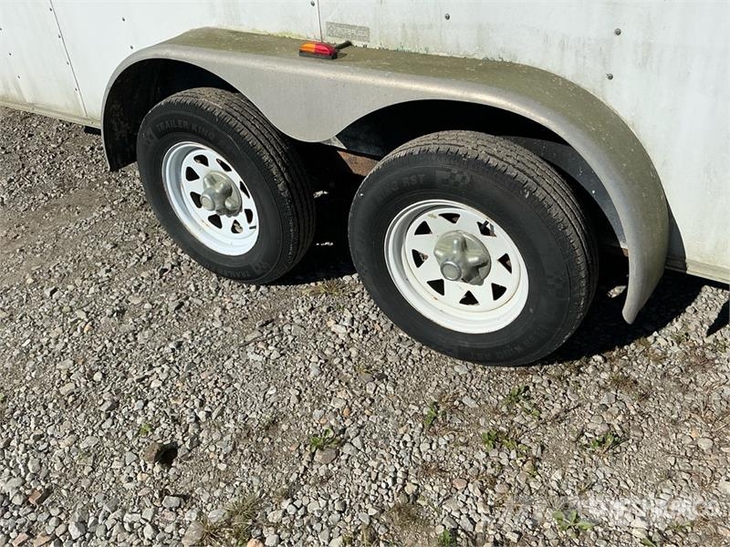 Haulmark 14 ft T/A Enclosed Trailer Причепи-фургони