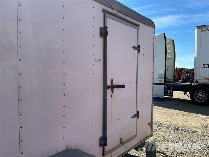 Haulmark 14 ft T/A Enclosed Trailer Причепи-фургони