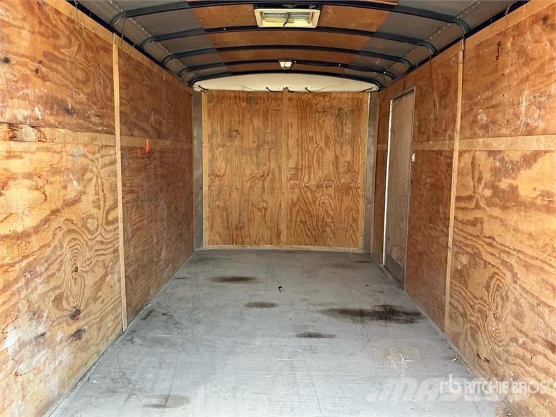 Haulmark 14 ft T/A Enclosed Trailer Причепи-фургони
