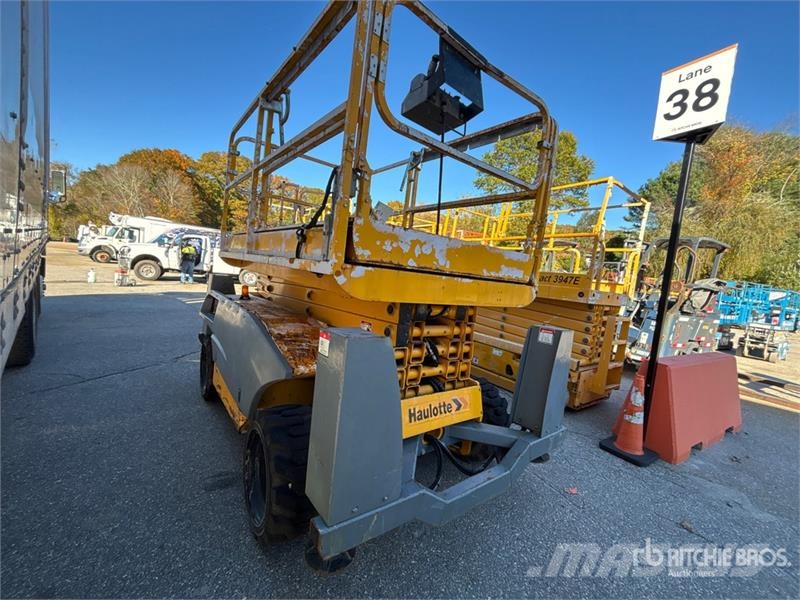 Haulotte 3368RT 4x4 Diesel Scissor Lift (Inoperable) 가위형 리프트