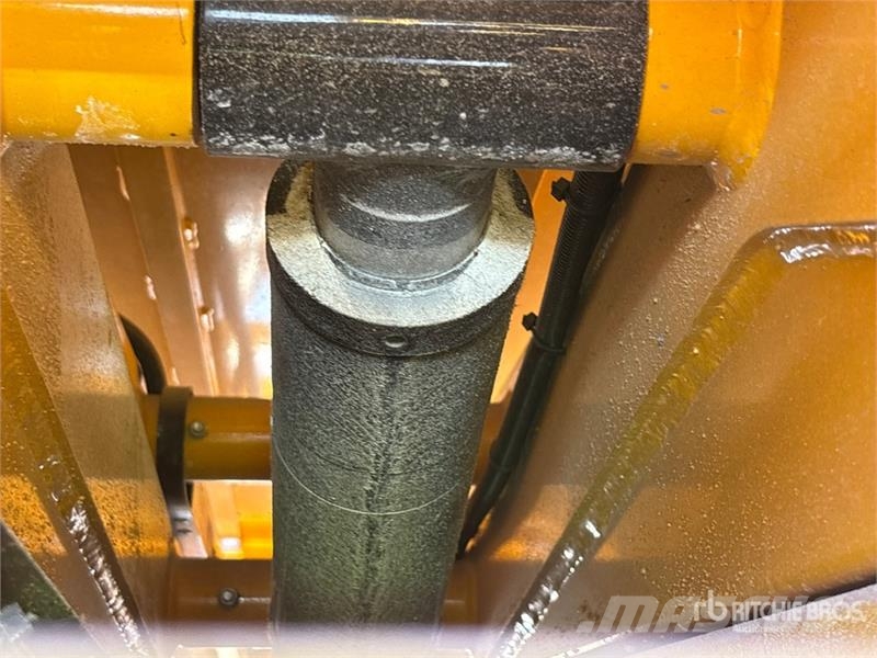 Haulotte 3947E Electric Scissor Lift 가위형 리프트