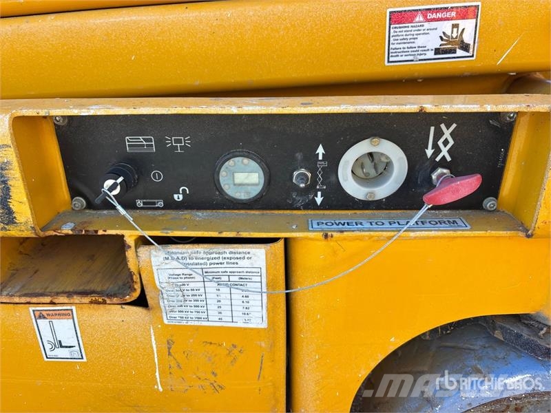 Haulotte 3947E Electric Scissor Lift 가위형 리프트