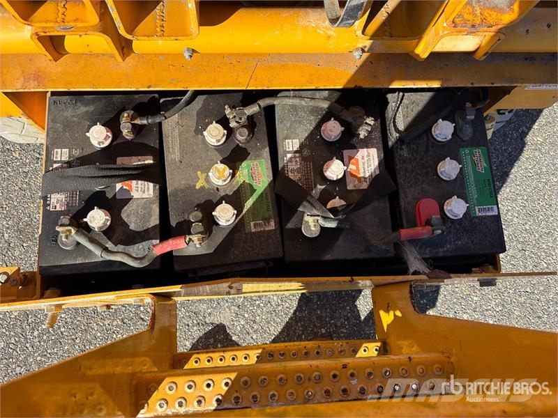 Haulotte 3947E Electric Scissor Lift 가위형 리프트