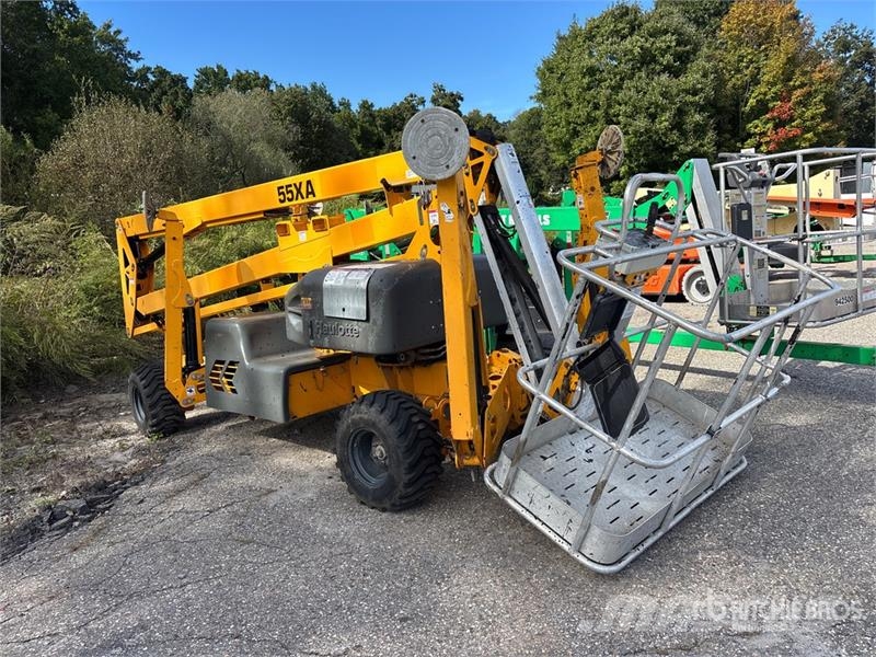Haulotte 55XA 4WD Gasoline & Electric Powered Articulating Articulated boom lifts