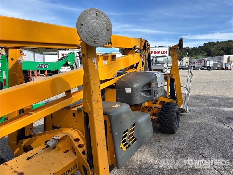 Haulotte 55XA 4WD Gasoline & Electric Powered Articulating Articulated boom lifts