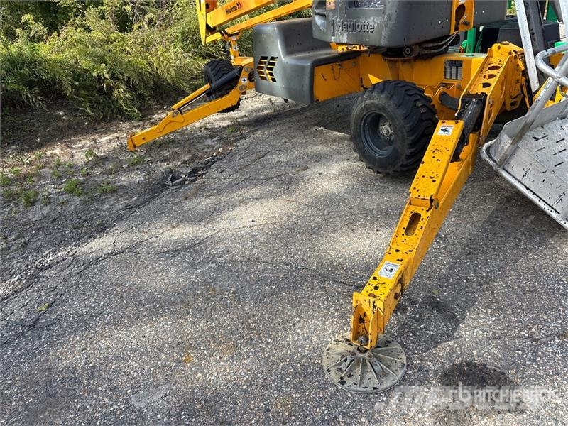Haulotte 55XA 4WD Gasoline & Electric Powered Articulating Articulated boom lifts