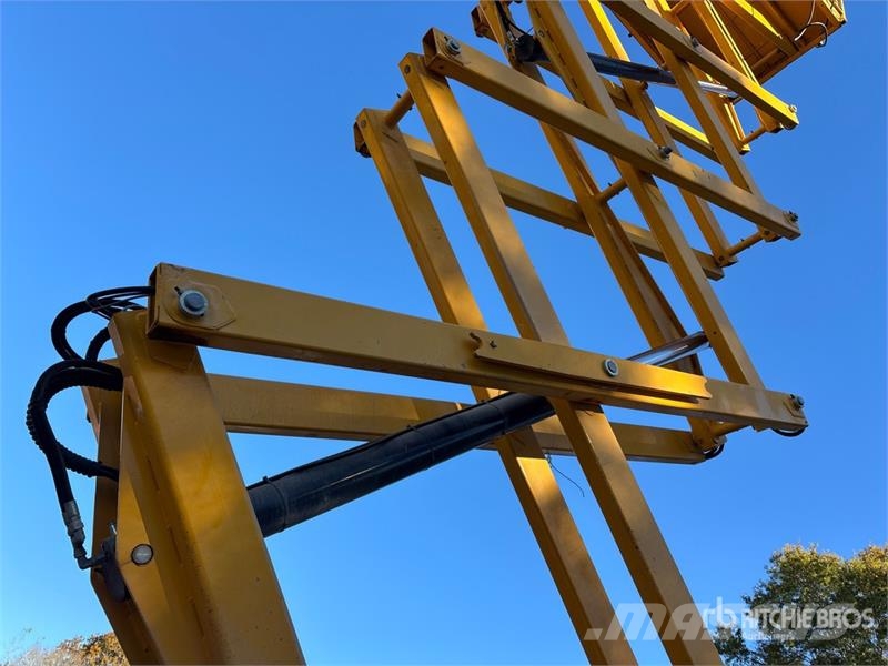 Haulotte HS5388RT 4x4 Diesel Scissor Lift رافعات مقصية الشكل