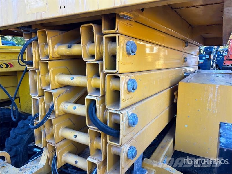 Haulotte HS5388RT 4x4 Diesel Scissor Lift (Inoperable) رافعات مقصية الشكل
