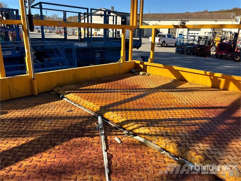 Haulotte HS5388RT 4x4 Diesel Scissor Lift رافعات مقصية الشكل