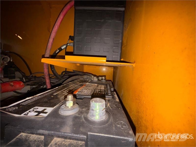Haulotte HS5388RT 4x4 Diesel Scissor Lift (Inoperable) رافعات مقصية الشكل