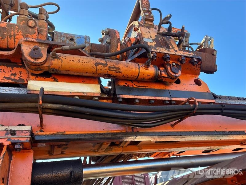  HD 202 Foundation Drill Taladros pesados