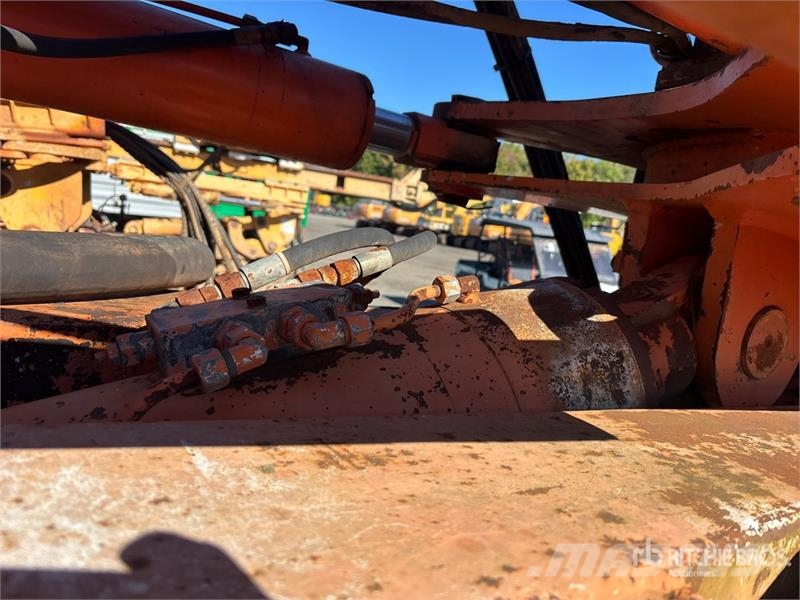  HD 202 Foundation Drill Taladros pesados