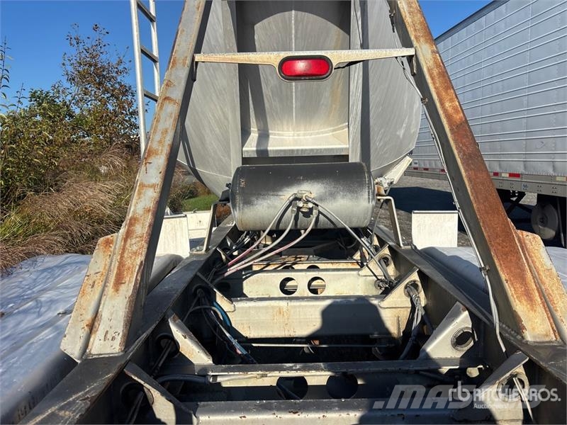 Heli 1000 cft T/A T/A Pneumatic Bulk Trailer その他トレーラー