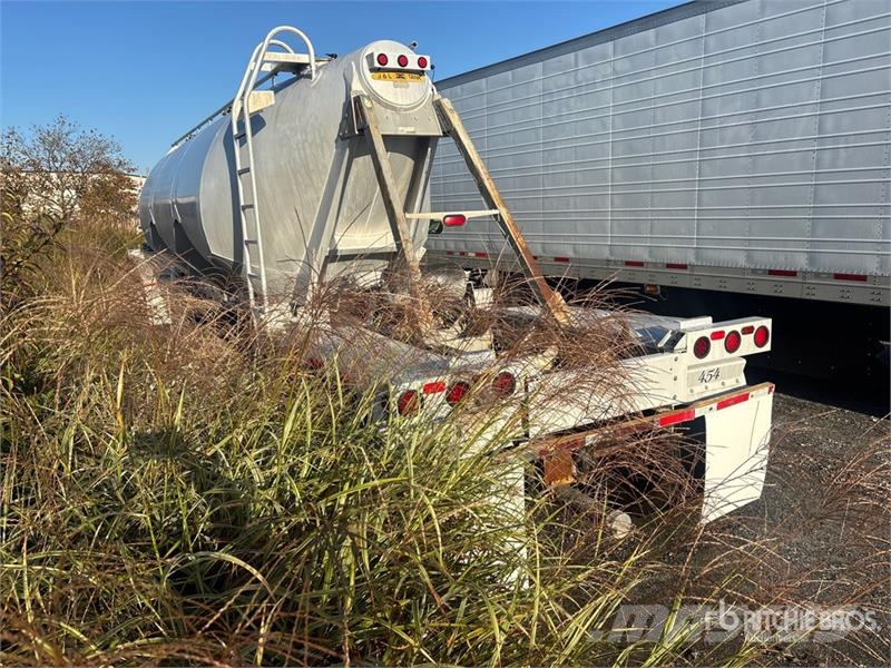 Heli 1000 cft T/A T/A Pneumatic Bulk Trailer その他トレーラー