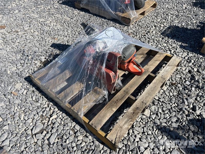 Hilti of (2) Hilti DSH700X14 & Husqvarna K970 Concrete S Outros Florestal
