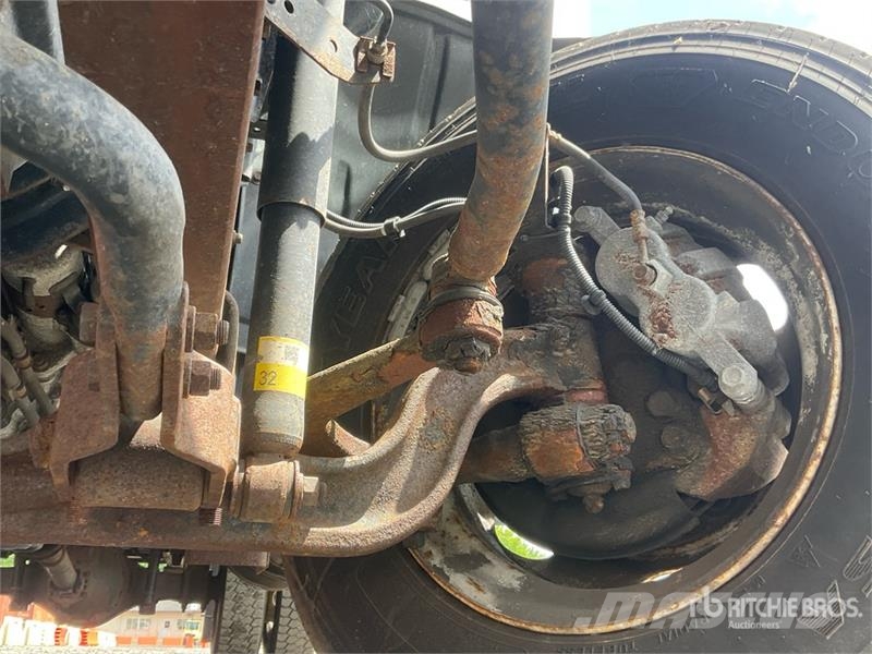 Hino 155 4x2 Van Truck Camiones caja cerrada