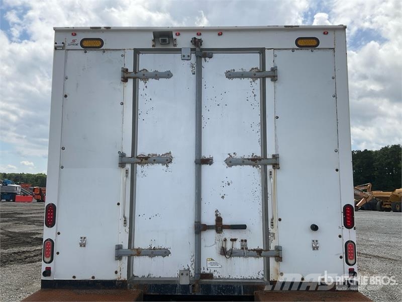 Hino 155 4x2 Van Truck Camiones caja cerrada