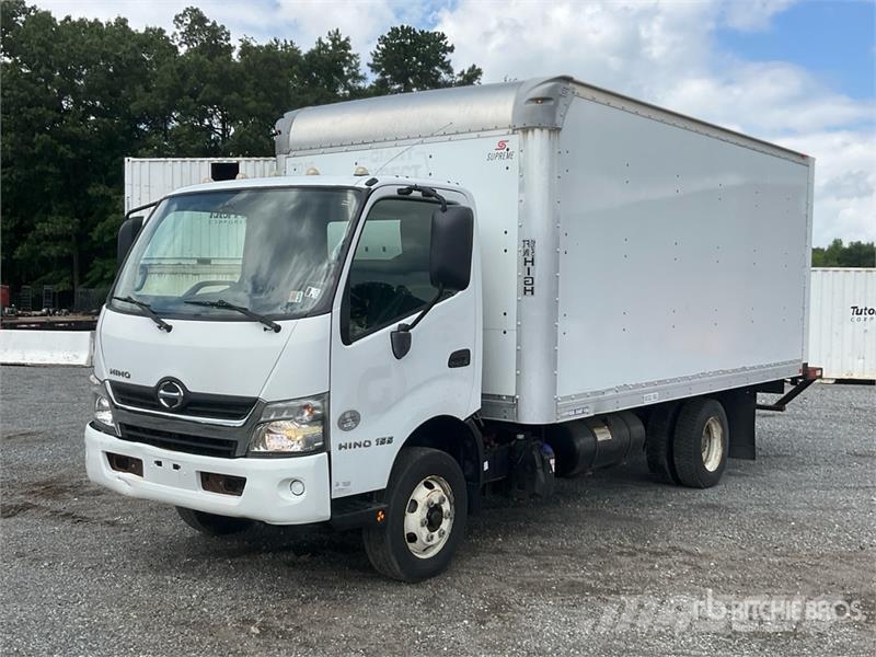 Hino 155 4x2 Van Truck Camiones caja cerrada