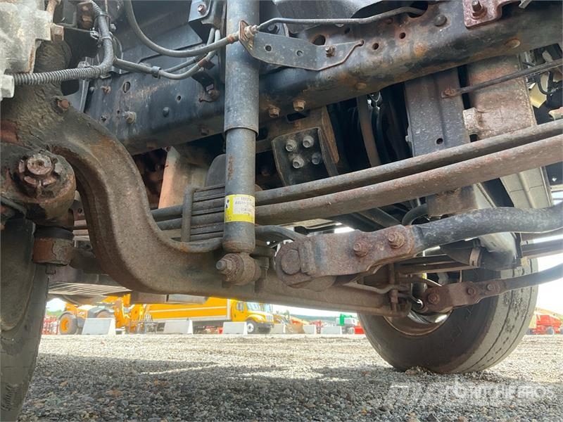 Hino 155 4x2 Van Truck Camiones caja cerrada