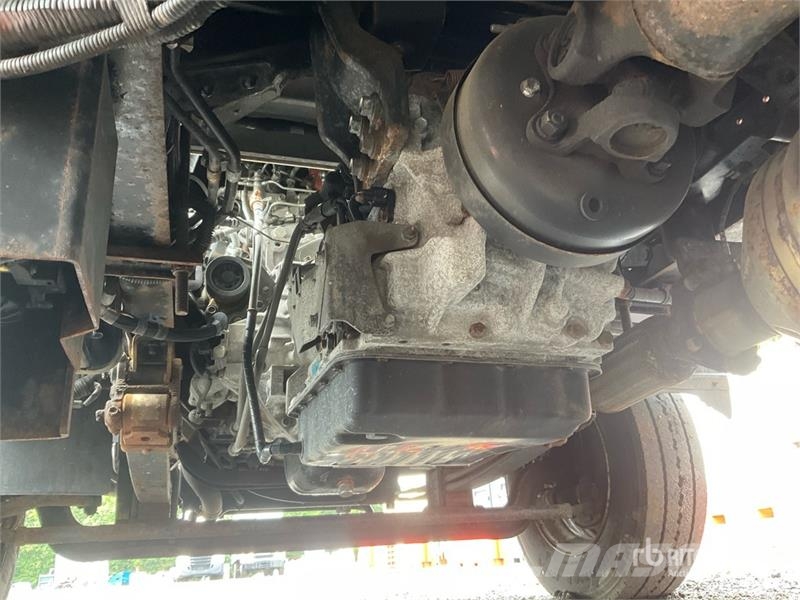 Hino 155 4x2 Van Truck Camiones caja cerrada