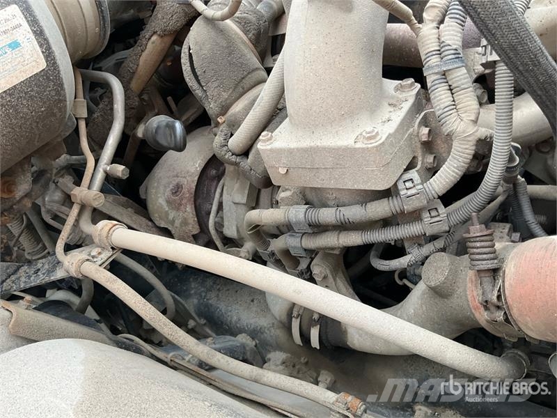 Hino 258 4x2 Vacuum Tanker Truck Slamsuger