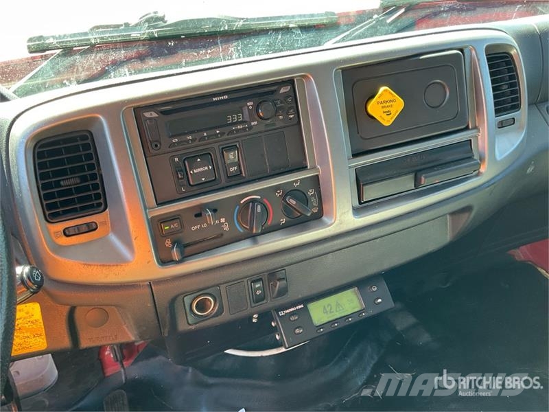 Hino 258LP Kravas automašīnas - refrižeratori