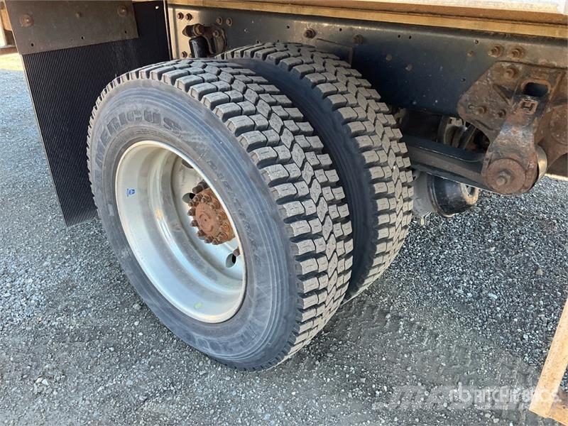 Hino 258LP Kravas automašīnas - refrižeratori