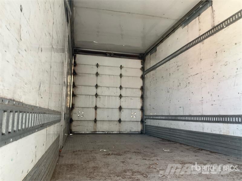 Hino 268 탑차 트럭