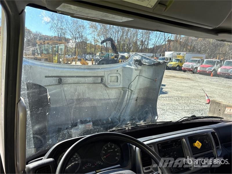 Hino 268 Box trucks