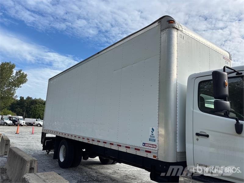 Hino 268 Furgons