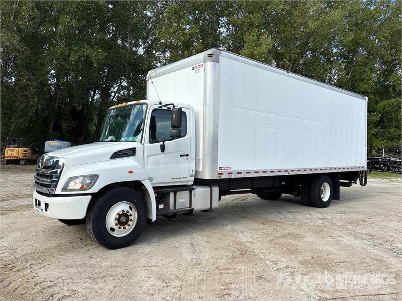 Hino 268 Furgons