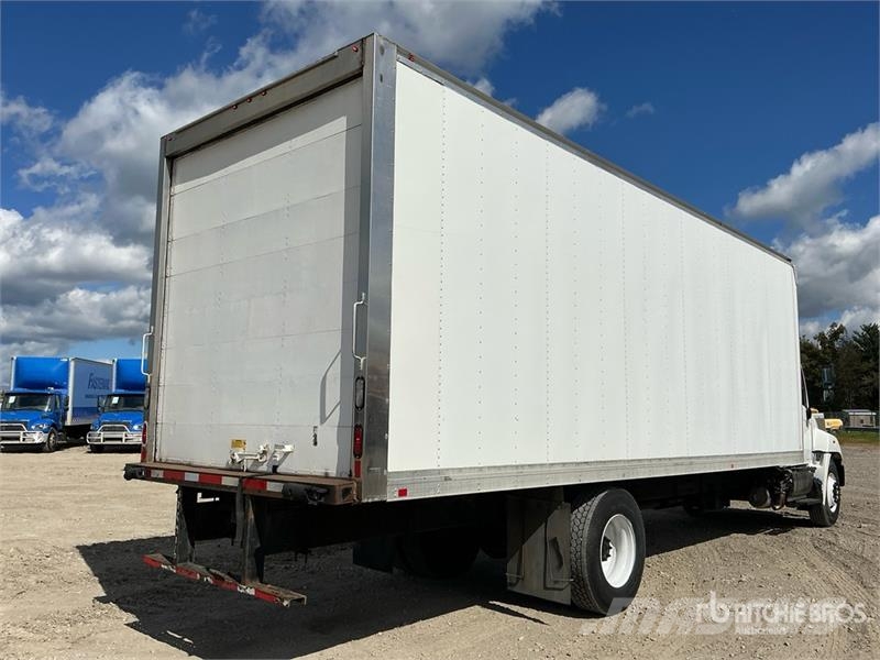 Hino 268 Camiones caja cerrada