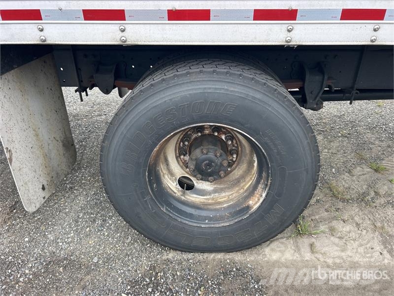 Hino 268 Camion Fourgon