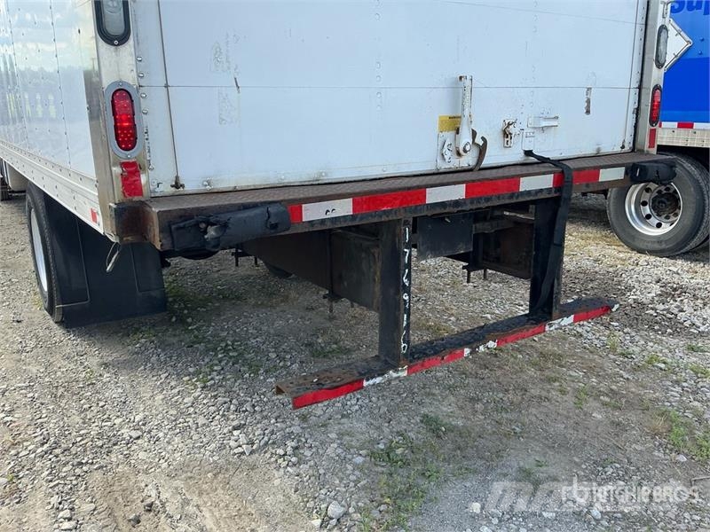 Hino 268 Camiones caja cerrada