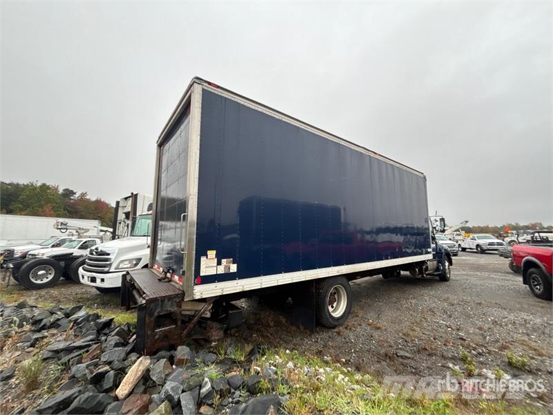 Hino 268 貨箱式卡車