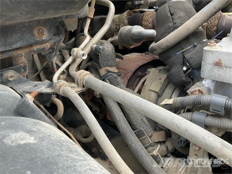 Hino 268 Vakuumski tovornjaki