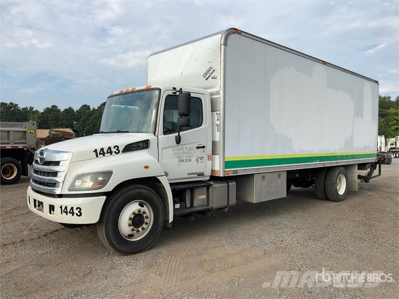 Hino 268 Camion Fourgon