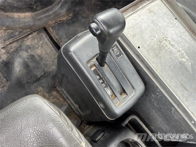 Hino 268 Cabines e interior