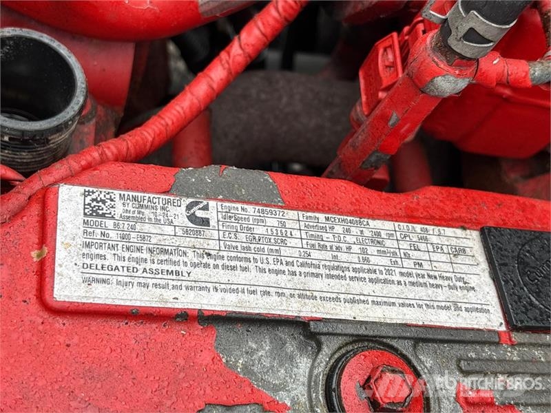 Hino 268 Camiones caja cerrada