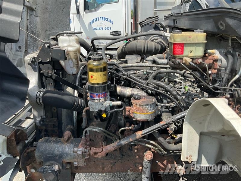Hino 268 Kofferaufbau
