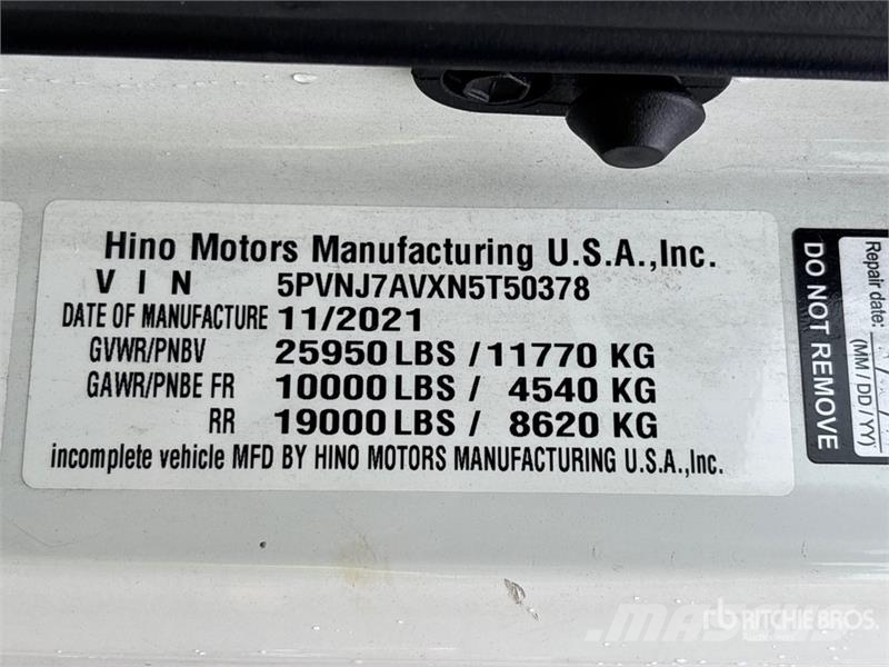 Hino 268 Camiones caja cerrada
