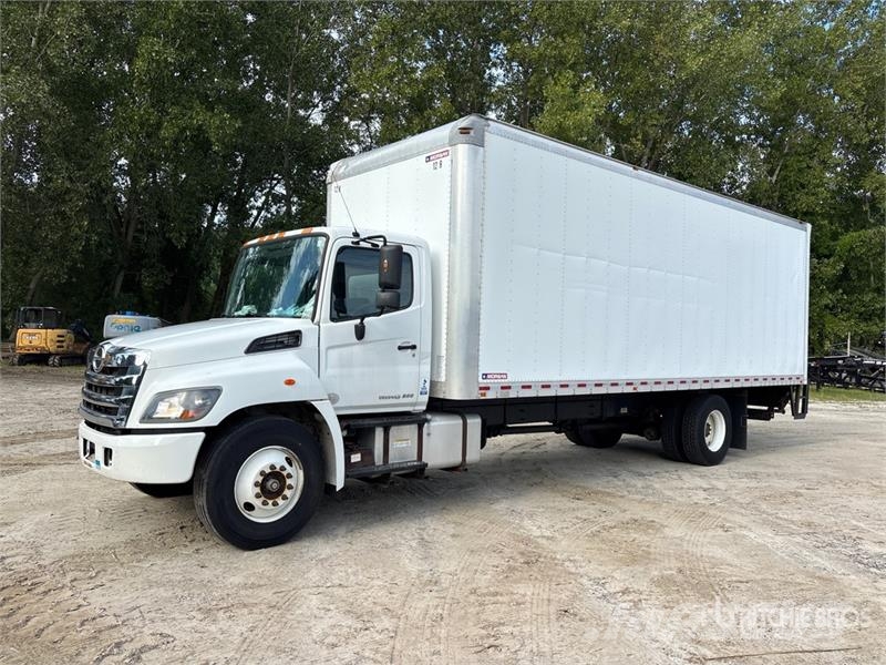 Hino 268 Furgons
