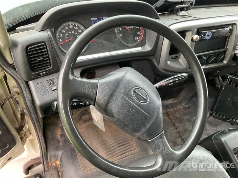 Hino 268 탑차 트럭