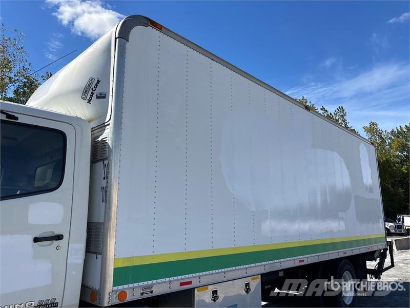 Hino 268 Umpikorikuorma-autot